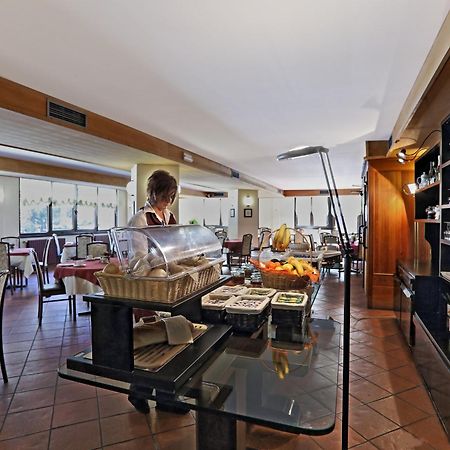 Hotel Santa Caterina سانتا كاترينا فالفورفا المظهر الخارجي الصورة