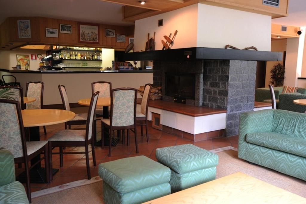 Hotel Santa Caterina سانتا كاترينا فالفورفا المظهر الخارجي الصورة