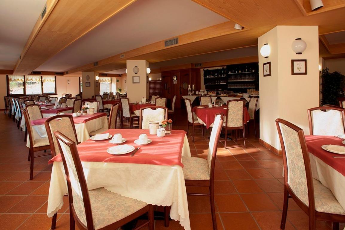 Hotel Santa Caterina سانتا كاترينا فالفورفا المظهر الخارجي الصورة