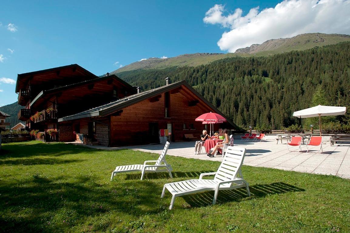 Hotel Santa Caterina سانتا كاترينا فالفورفا المظهر الخارجي الصورة