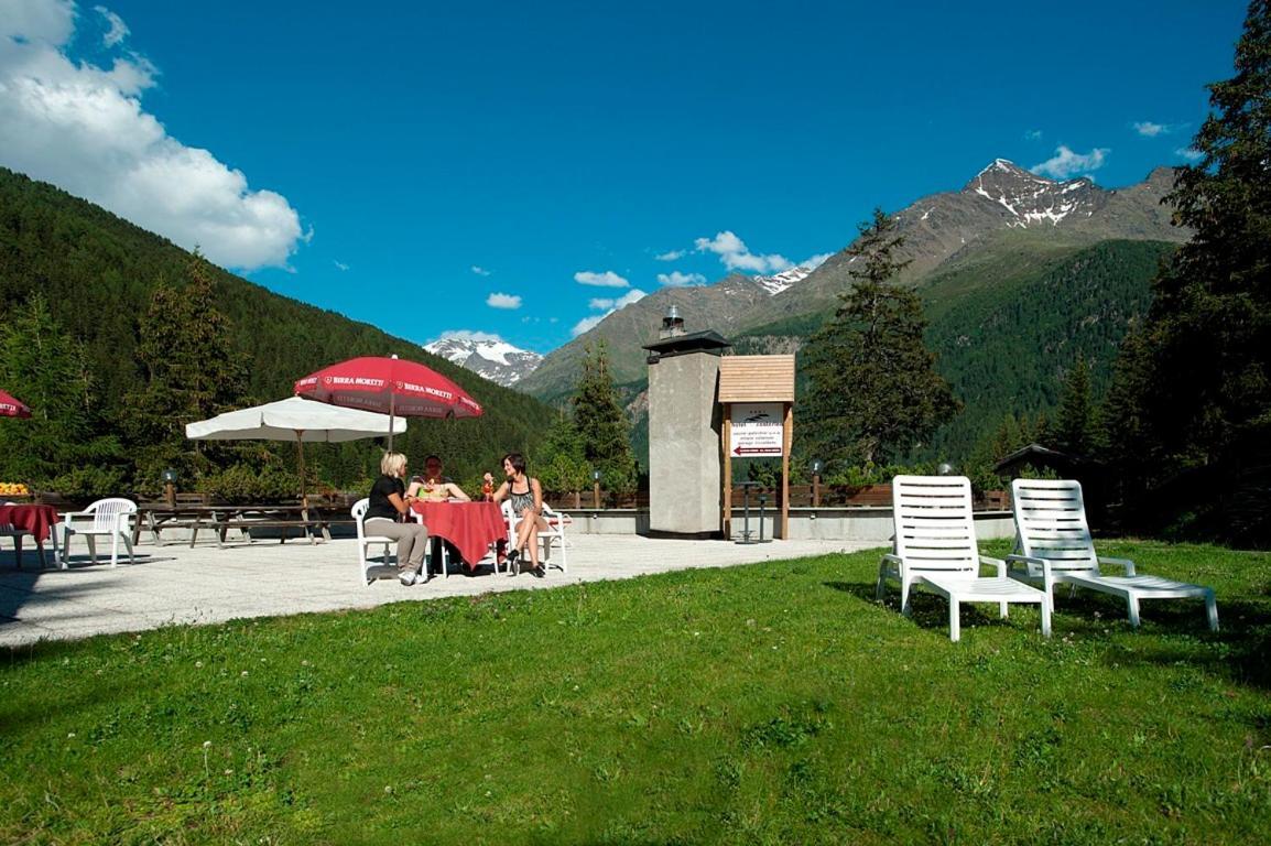 Hotel Santa Caterina سانتا كاترينا فالفورفا المظهر الخارجي الصورة